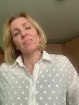 VeltaMur975 online show from 02-26-26, 10:36