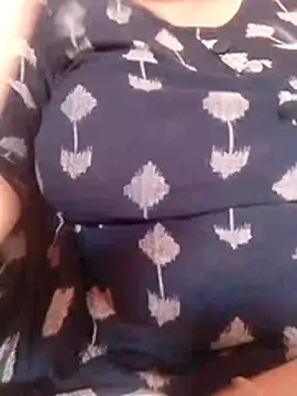 Snapshot of bigassnirali0049 chatting on 02-26-26, 09:52 bigassnirali0049 online show from 02-26-26, 09:52