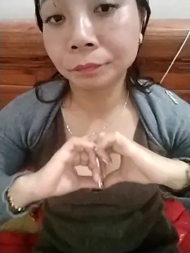 Snapshot of cute-shine chatting on 02-23-26, 05:16 cute-shine online show from 02-23-26, 05:16