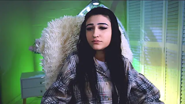 Snapshot of TerezaRobinson chatting on 02-19-26, 01:07 TerezaRobinson online show from 02-19-26, 01:07