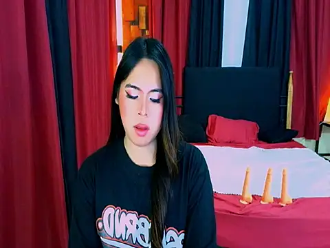 Snapshot of seductive_hailey chatting on 02-26-26, 04:39 seductive hailey online show from 02-26-26, 04:39