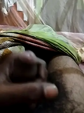 soni8850 online show from 02-19-26, 03:41