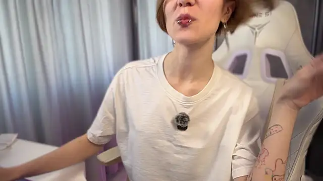 Snapshot of MyBabyLana chatting on 03-02-26, 08:32 MyBabyLana online show from 03-02-26, 08:32