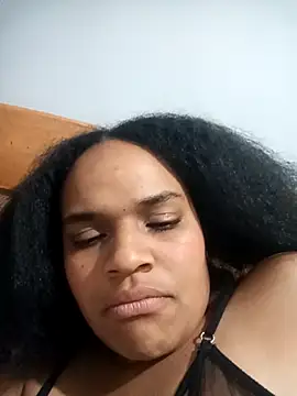 Snapshot of sexygirlatin chatting on 02-24-26, 07:06 sexygirlatin online show from 02-24-26, 07:06