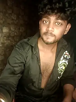 Snapshot of Mee___Telugu__abbayi chatting on 02-15-26, 06:54 Mee Telugu abbayi online show from 02-15-26, 06:54