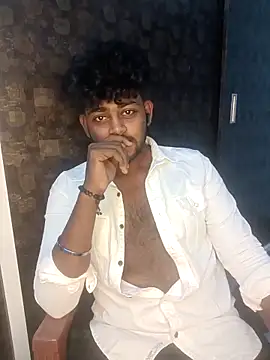 Snapshot of Mee___Telugu__abbayi chatting on 02-19-26, 06:09 Mee Telugu abbayi online show from 02-19-26, 06:09