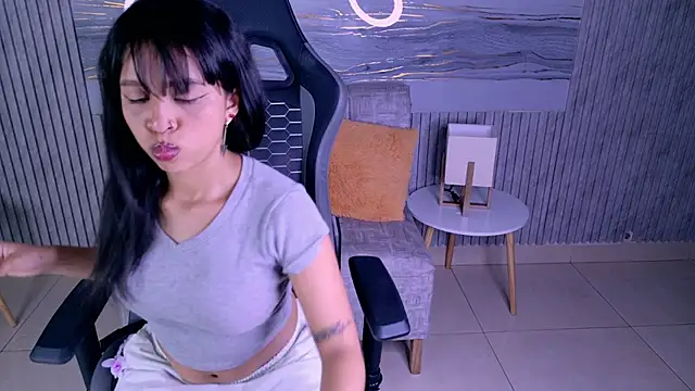 Abby18  online show from 02-13-26, 05:03