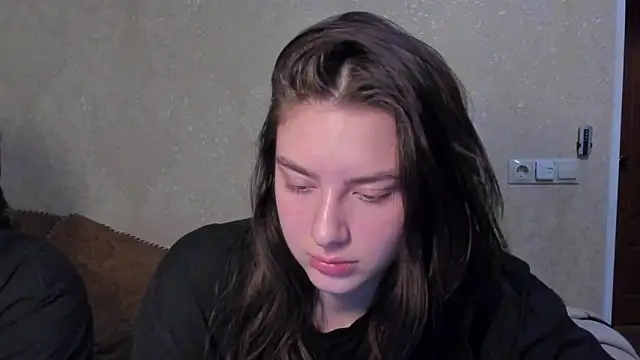 love lina muuur online show from 02-25-26, 08:51