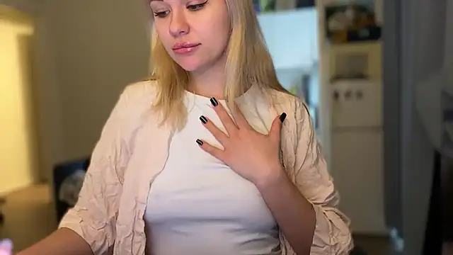 Leylia Lily online show from 03-09-26, 10:41