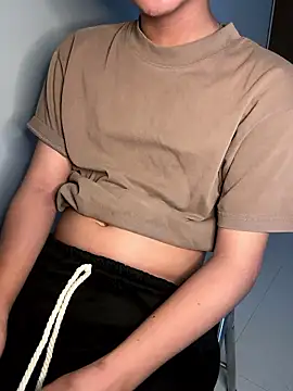 Snapshot of traidep3chan chatting on 02-15-26, 09:41 traidep3chan online show from 02-15-26, 09:41