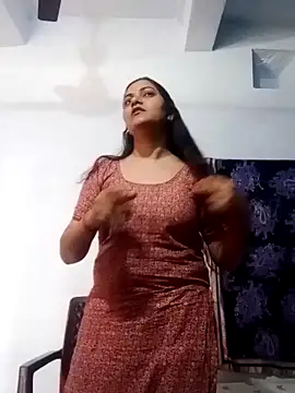 Anushka Singh0 online show from 02-19-26, 04:08