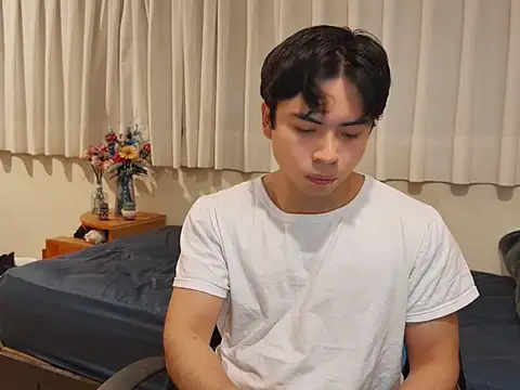 Snapshot of BentoBoxxx chatting on 02-28-26, 01:06 BentoBoxxx online show from 02-28-26, 01:06