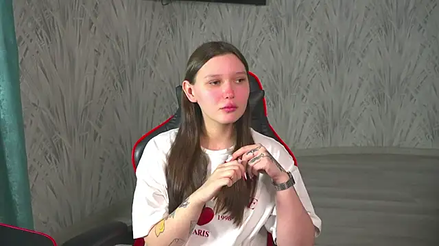 Snapshot of AricaOhashi chatting on 02-16-26, 11:17 AricaOhashi online show from 02-16-26, 11:17