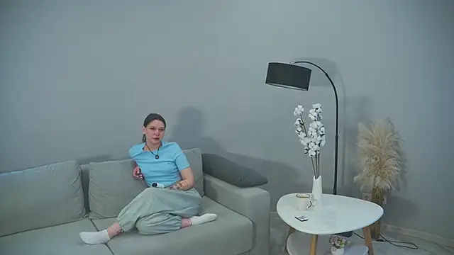 Snapshot of AricaOhashi chatting on 02-19-26, 08:10 AricaOhashi online show from 02-19-26, 08:10