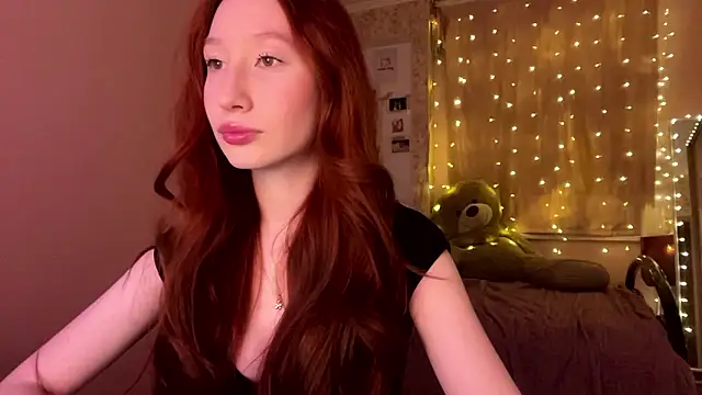 Snapshot of stella_foxi chatting on 02-27-26, 04:29 stella foxi online show from 02-27-26, 04:29