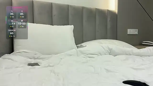 -LunaLove- online show from 03-03-26, 08:26