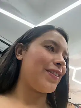 Miss Bella Flame online show from 04-08-26, 04:40