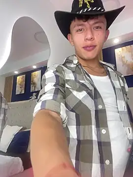 Snapshot of Dark_Nico chatting on 03-03-26, 04:29 Dark Nico online show from 03-03-26, 04:29