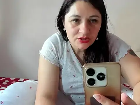 EVELYNA88 online show from 02-16-26, 11:39