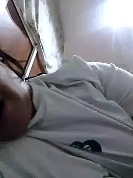 Snapshot of CubanaCulonaxxx chatting on 02-17-26, 03:47 CubanaCulonaxxx online show from 02-17-26, 03:47