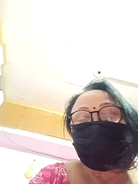 Hot-Mou11 online show from 03-05-26, 01:07