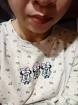 Snapshot of Lada-aa chatting on 02-24-26, 02:04 Lada-aa online show from 02-24-26, 02:04