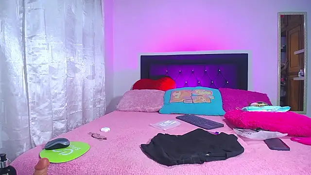 Snapshot of Stannly1 chatting on 03-01-26, 03:30 Stannly1 online show from 03-01-26, 03:30