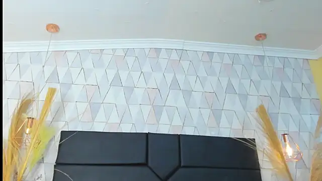 Snapshot of AronGarcia chatting on 02-27-26, 11:16 AronGarcia online show from 02-27-26, 11:16