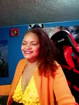 Snapshot of Helensex1 chatting on 02-20-26, 10:54 Helensex1 online show from 02-20-26, 10:54