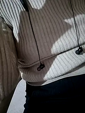 Snapshot of taniya0 chatting on 02-25-26, 12:31 taniya0 online show from 02-25-26, 12:31