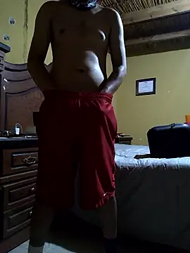 Cholo1096 online show from 04-10-26, 06:40