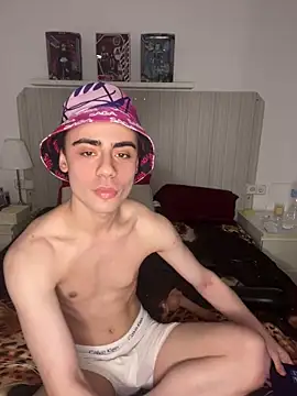 YourFavouriteTwink online show from 02-25-26, 10:30