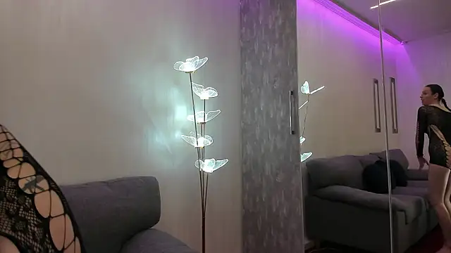 Snapshot of Natasha-Moon chatting on 03-02-26, 08:26 Natasha-Moon online show from 03-02-26, 08:26