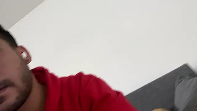 Snapshot of Heytincho chatting on 02-20-26, 02:39 Heytincho online show from 02-20-26, 02:39