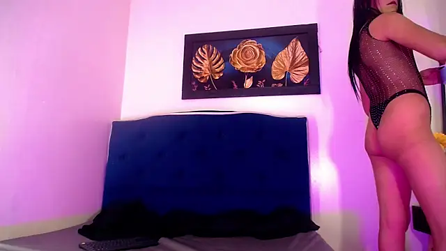 Snapshot of Karlaa_Hernandez_ chatting on 03-03-26, 03:45 Karlaa Hernandez online show from 03-03-26, 03:45