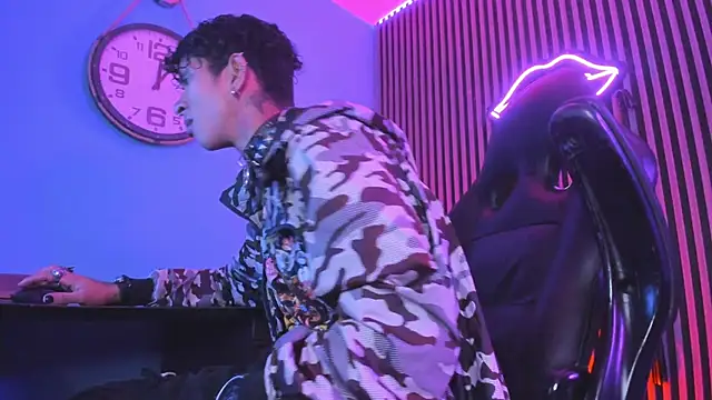 Maximoking26 online show from 02-20-26, 04:09