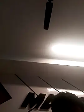 Avinh 09 online show from 02-19-26, 01:45