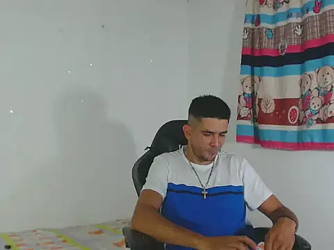 Snapshot of _Grasshopper chatting on 02-18-26, 09:22 Grasshopper online show from 02-18-26, 09:22