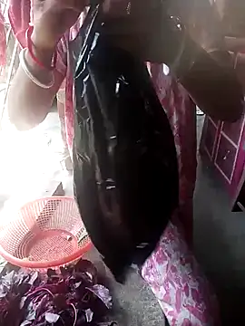 Snapshot of sona_sweet chatting on 02-22-26, 04:46 sona sweet online show from 02-22-26, 04:46