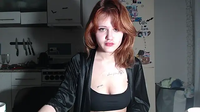 SolarAdrienne online show from 03-08-26, 06:44