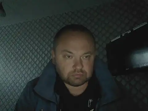 Snapshot of Rob1874 chatting on 02-17-26, 03:08 Rob1874 online show from 02-17-26, 03:08