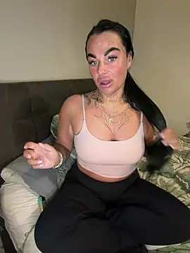 Darkfantisyx online show from 02-25-26, 05:55