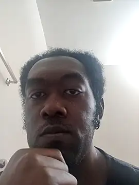 Snapshot of shellynpanda21 chatting on 02-17-26, 11:40 shellynpanda21 online show from 02-17-26, 11:40