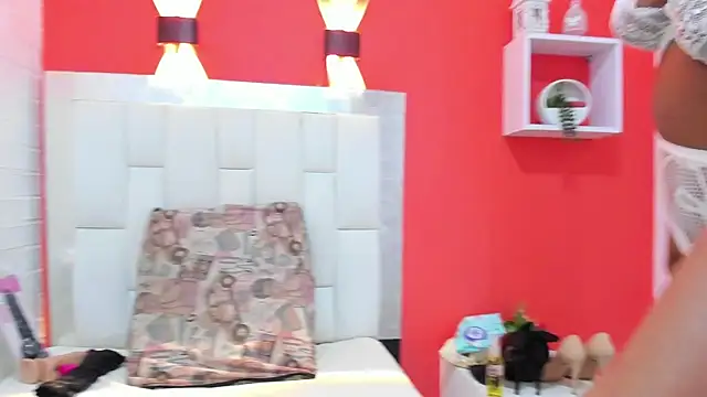 Snapshot of Kendal_hot69_ chatting on 02-26-26, 07:46 Kendal hot69 online show from 02-26-26, 07:46