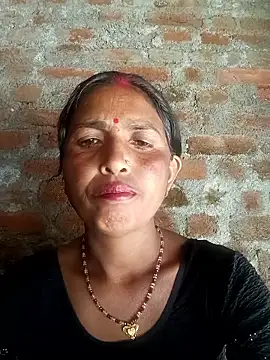 Snapshot of Hot_re83 chatting on 02-17-26, 09:28 Hot re83 online show from 02-17-26, 09:28