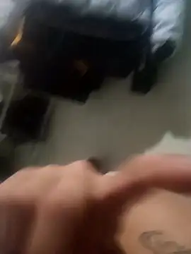 BeetledStoop online show from 04-18-26, 03:27