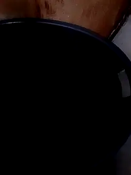 Snapshot of iwantolderwmn chatting on 02-23-26, 05:16 iwantolderwmn online show from 02-23-26, 05:16