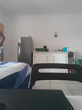 Snapshot of iwantolderwmn chatting on 02-28-26, 05:41 iwantolderwmn online show from 02-28-26, 05:41