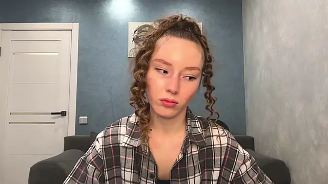 Anna Kare online show from 02-16-26, 12:23