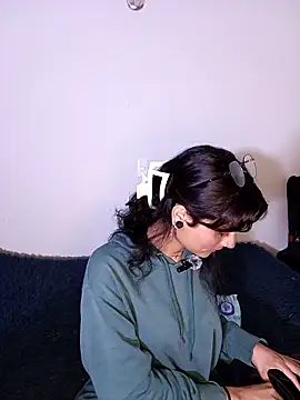 Lili  Clan online show from 03-04-26, 11:00